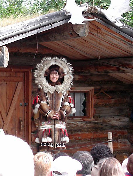 543nativedress