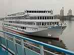 e9496