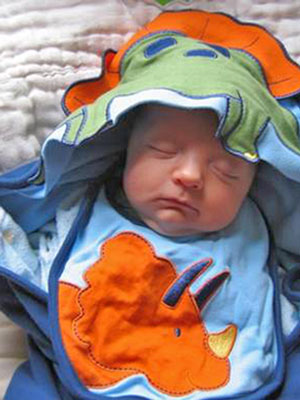 cameron-1mo (48K)
