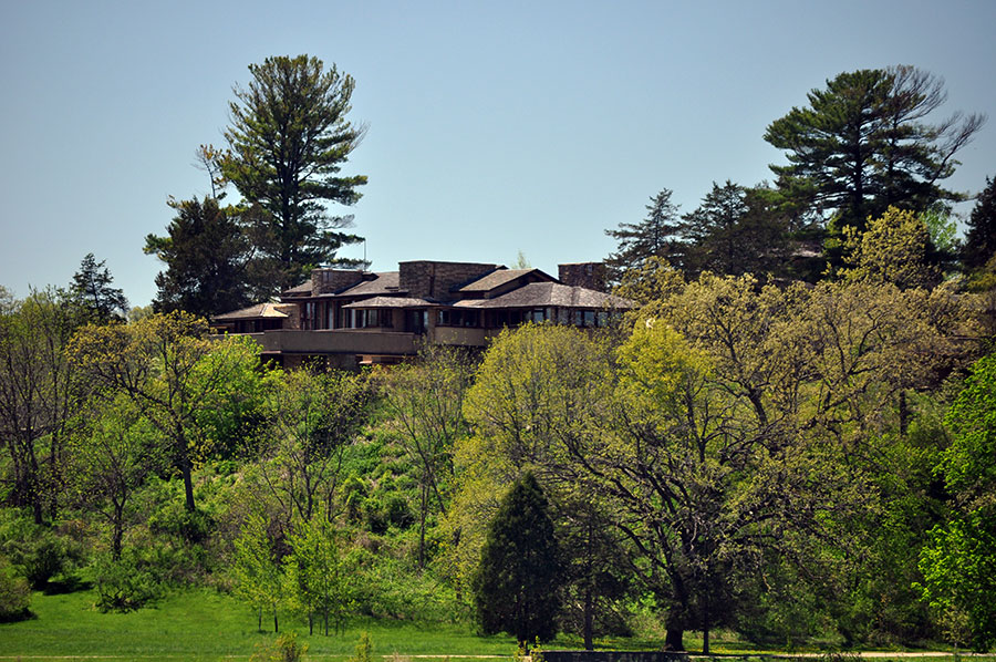 taliesin00.jpg 212.3 KB