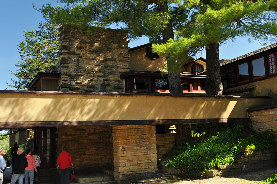 taliesin02.jpg 186.1 KB