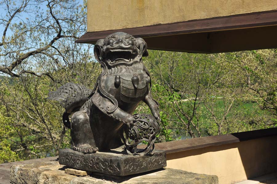 taliesin02a.jpg 118.9 KB
